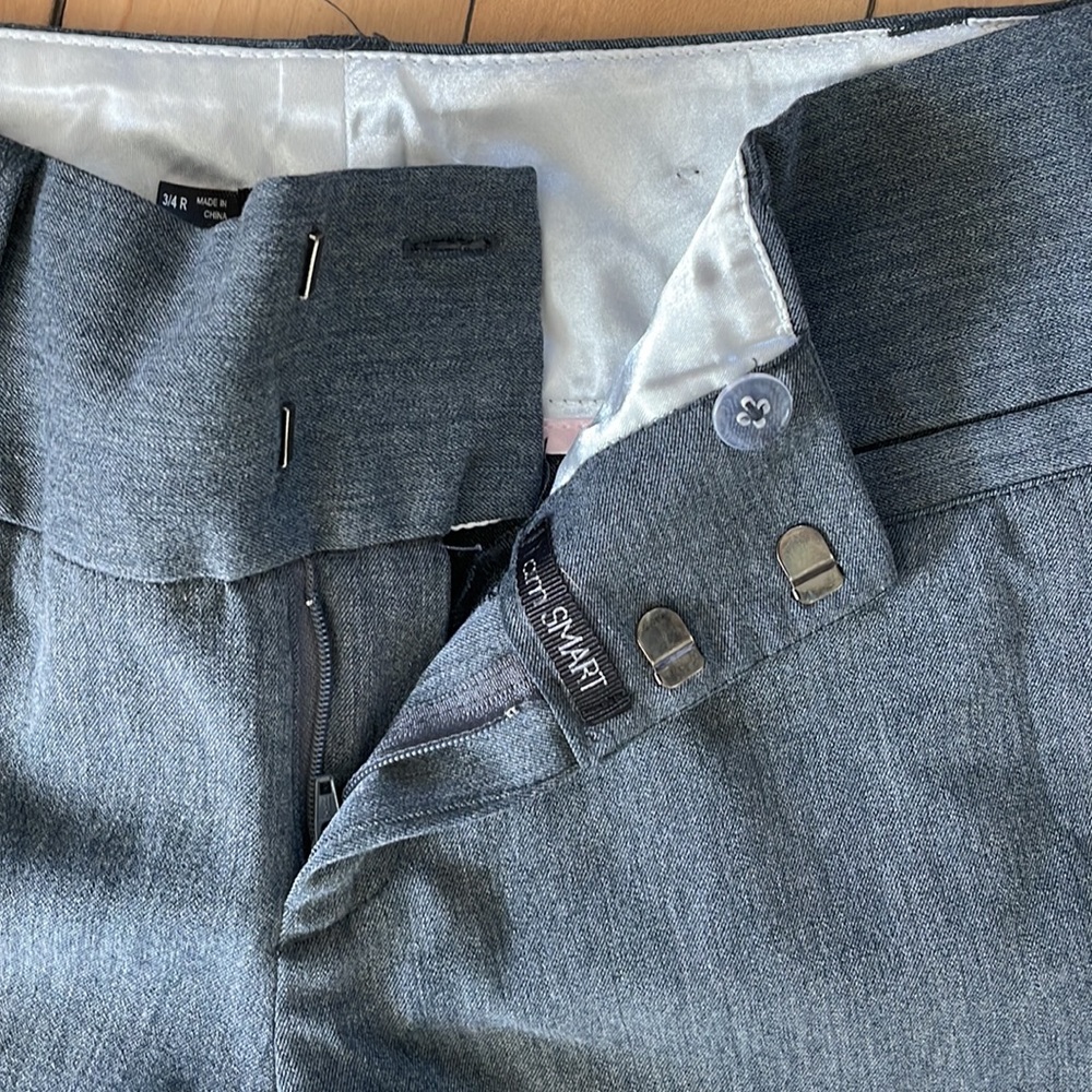 Maurices 3/4 dress pants grey - Picture 3 of 7